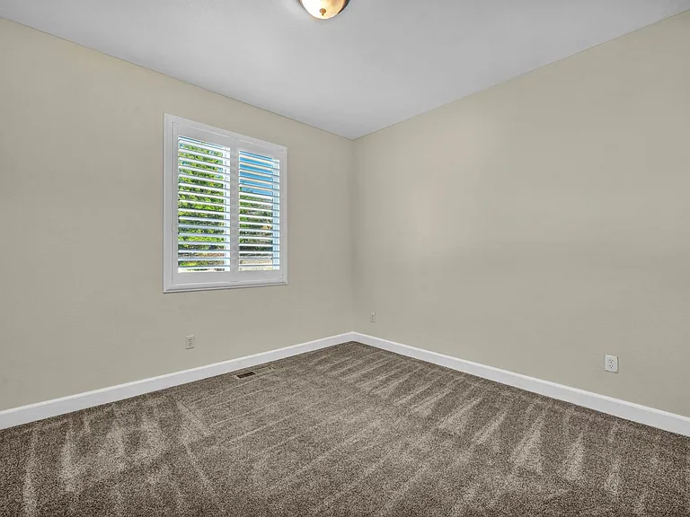 2425 Crooked Canyon Ct — Photo 48