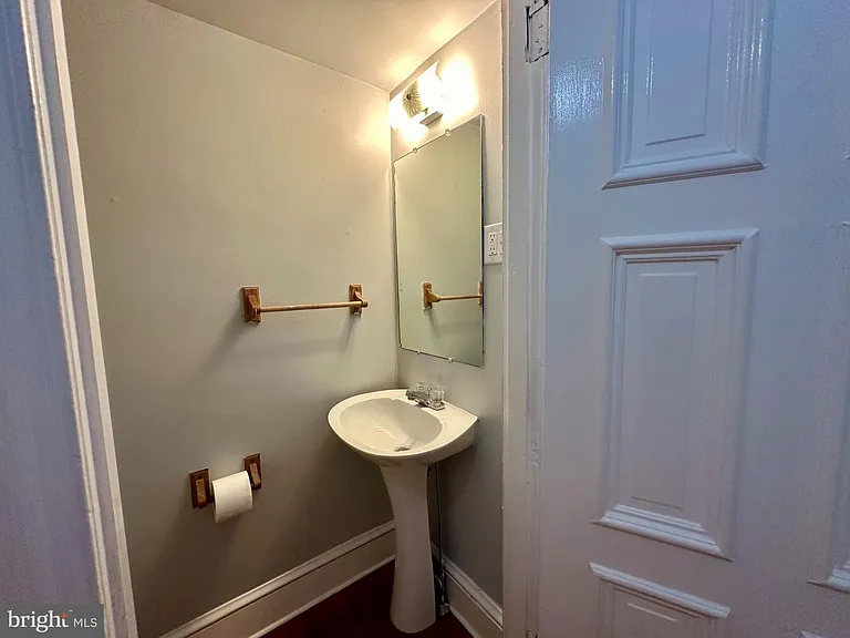 146 Sumac St #1F — Photo 8