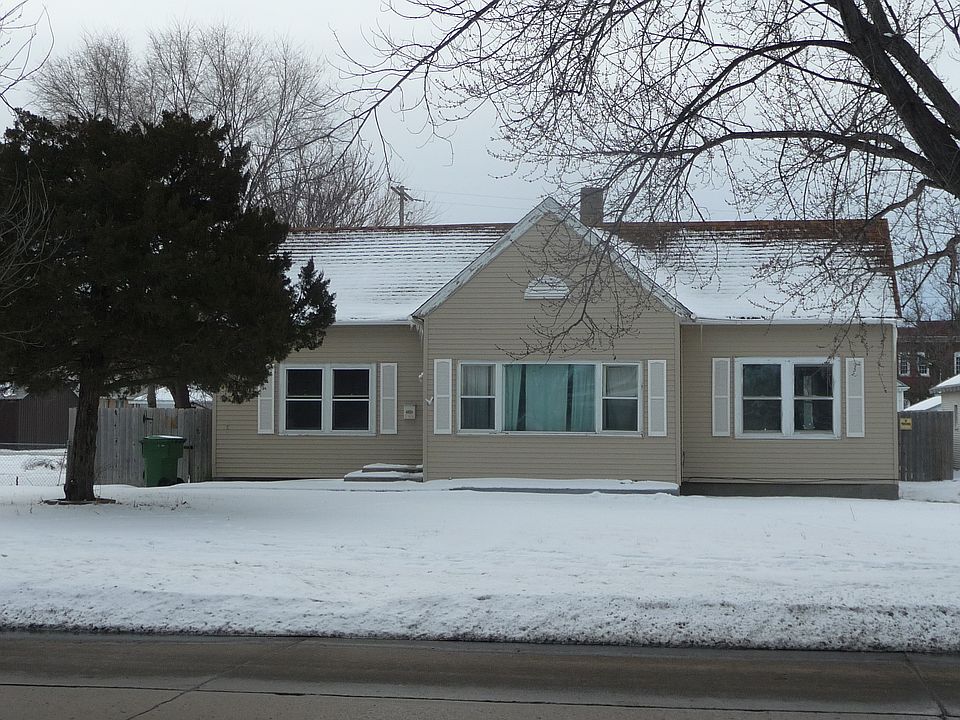 1st image of 306 W 25th St