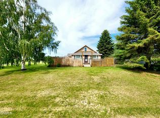 3605 2nd Ave E, Williston, ND 58801