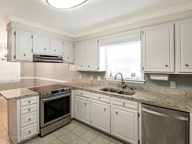 114 Trace Ridge Dr — Photo 7