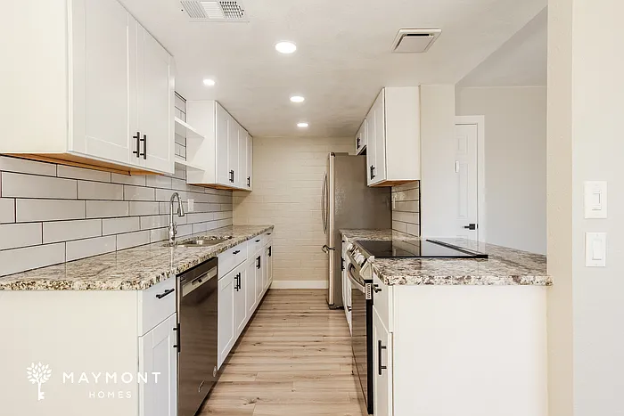 600 S Dobson Rd #89 — Photo 8