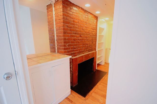 1st image of 151 W 10th St #1/2