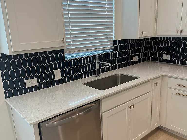 Kitchen pic 4