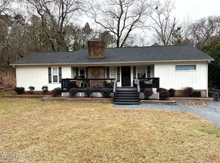 105 Scuppernong Ct, West End, NC 27376