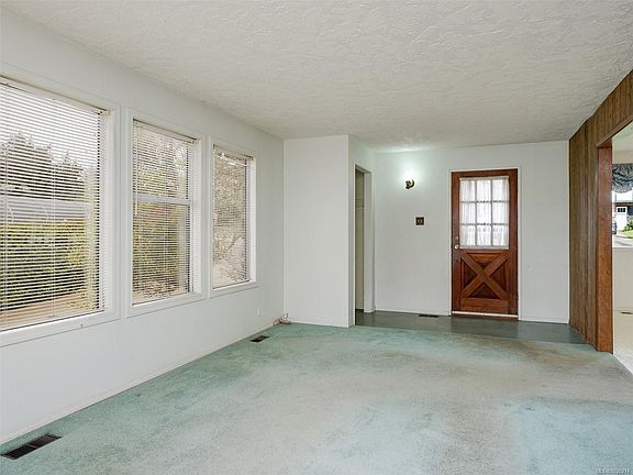 4th image of 361 Cotlow Rd