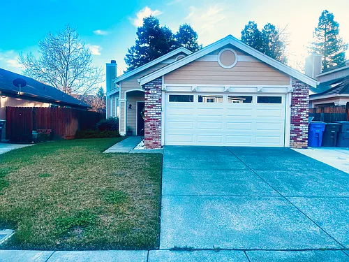 624 Colemanite Cir Photo 1