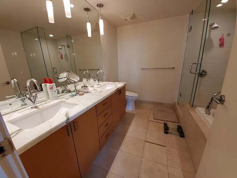 1205 Hastings St W #1103 — Photo 19