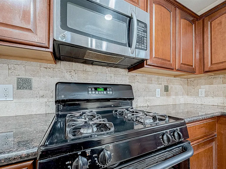 7514 Trail Holw — Photo 24