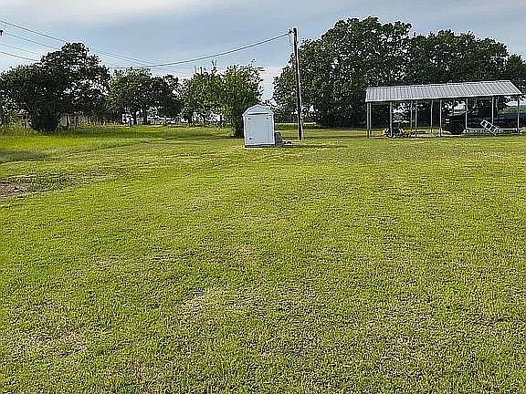 5th image of 1250 Winn Rd