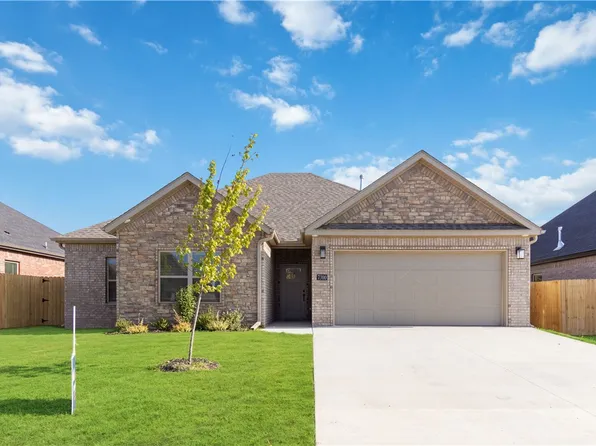 7300 SW Walnut Grv, Bentonville, AR 72713