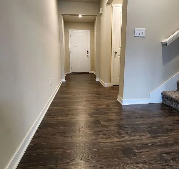 4202 NW Linwood Dr — Photo 4