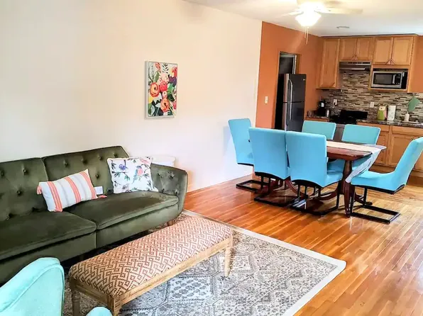 104 W Francis St, Carlsbad, NM