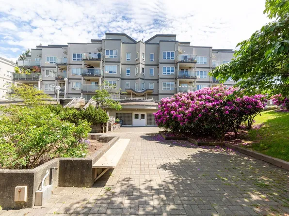14399 103rd Ave #412, Surrey, BC V3T 5V5