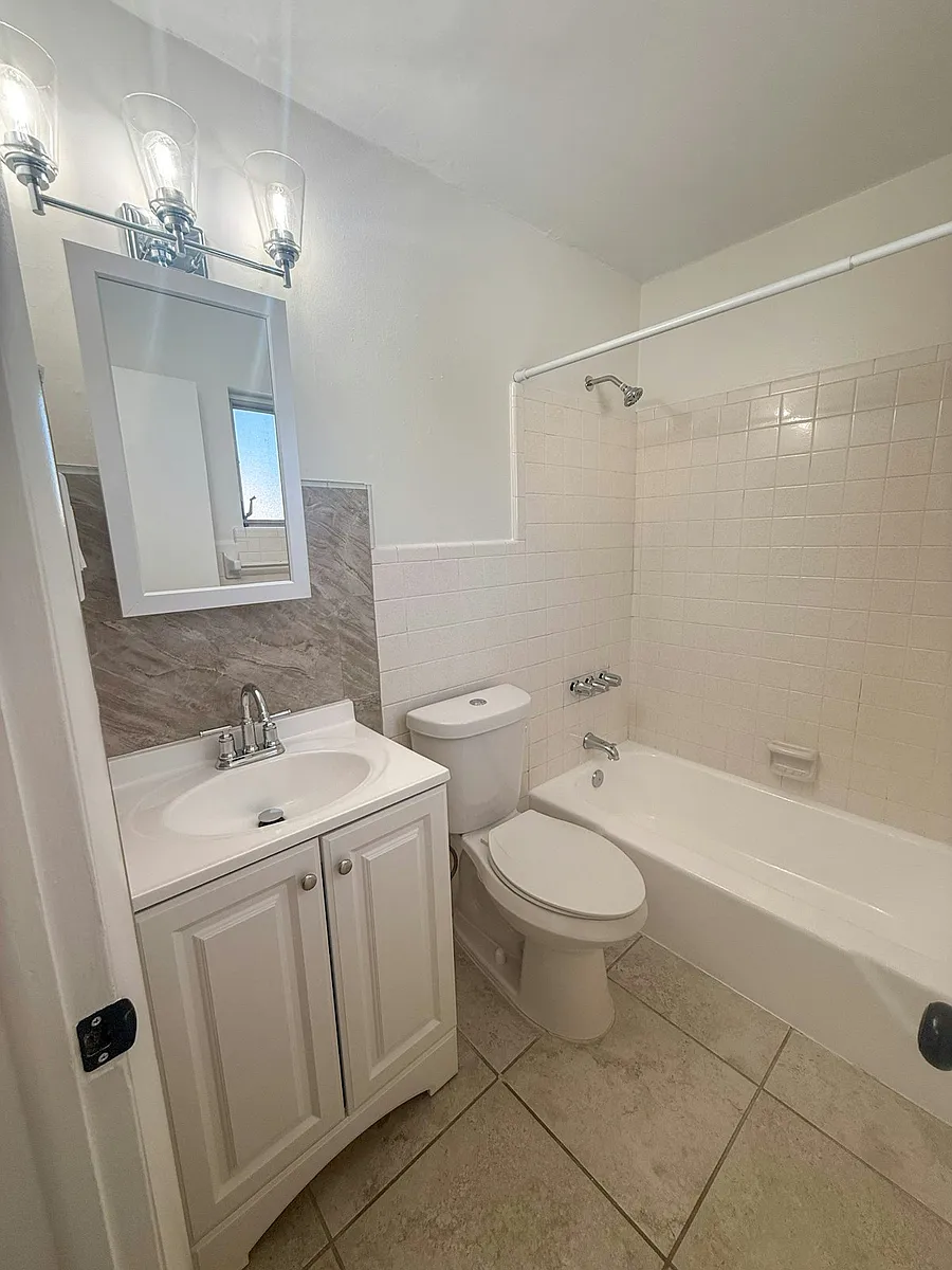 Building Photo - 64 Davis Blvd #8