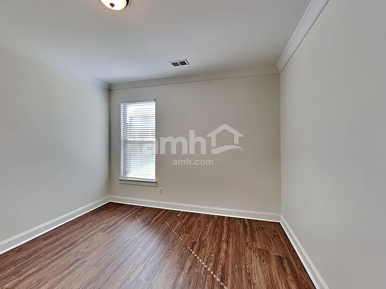 5015 Rialto Way — Photo 20