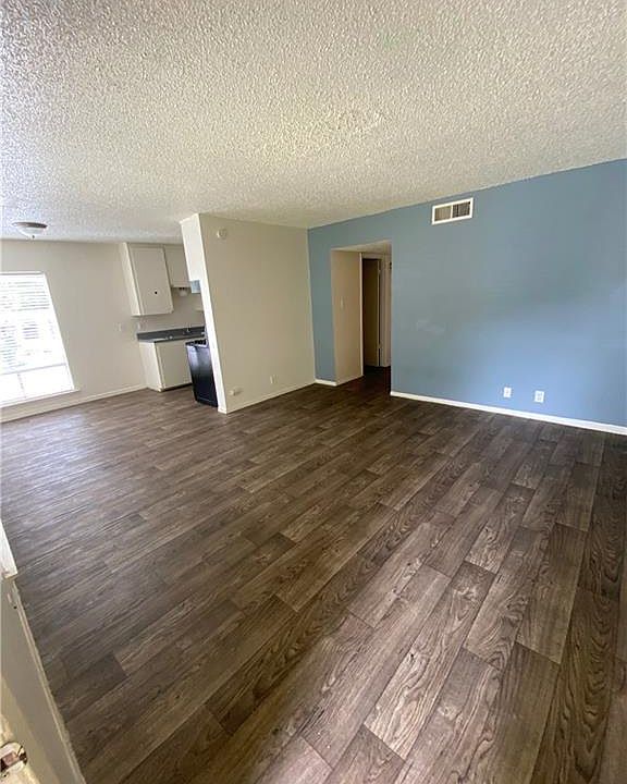 1st image of 1206 E 52nd St APT 201B