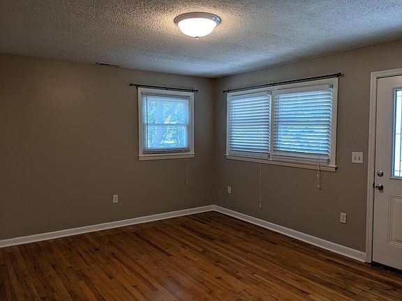 5th image of 6642 Desmond St #6642