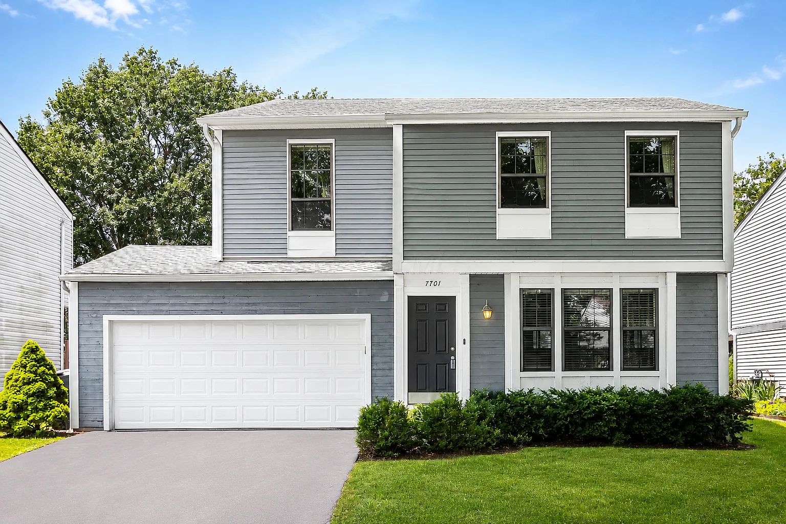 3 bed, 1.5 bath, 1600 sqft, $2,799 — Photo 1