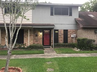 6708 Lexington Dr, Beaumont, TX 77706