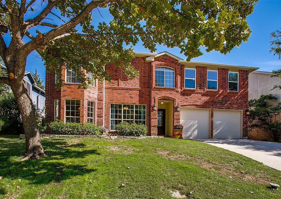 1st image of 708 Bluffview Dr