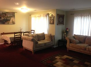 2010 Starlight Ln, Hagerstown, MD 21740