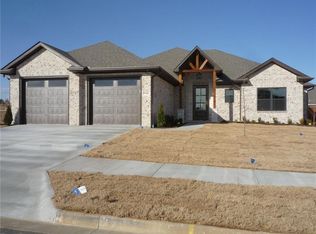 9101 Logwood Ln, Fort Smith, AR 72916