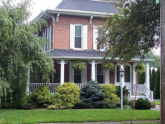 2nd image of 361 Toledo St