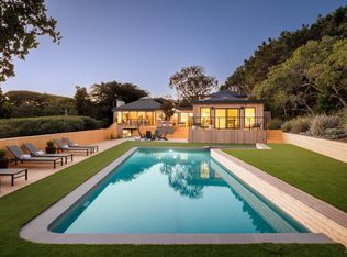 2 Tara Hill Rd, Tiburon, CA 94920