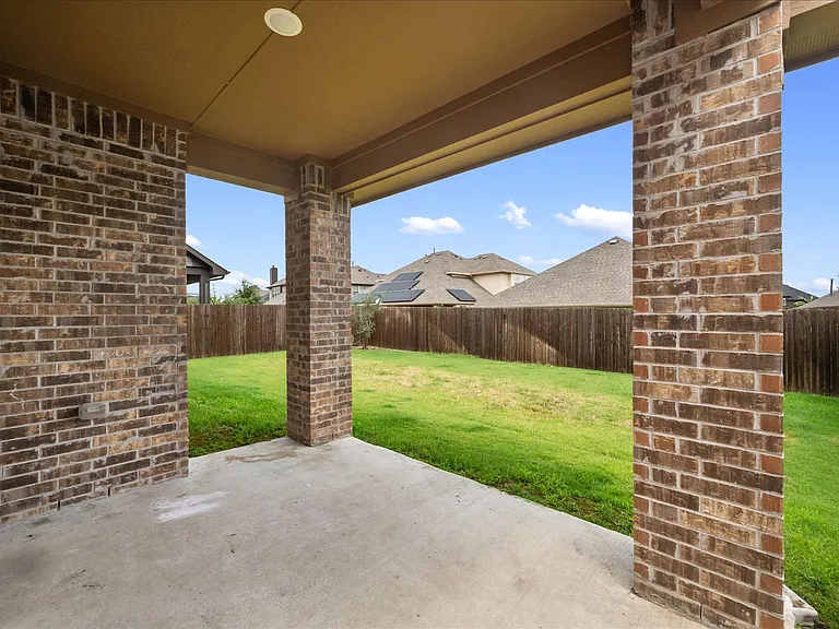 350 Red Cedar Dr — Photo 24