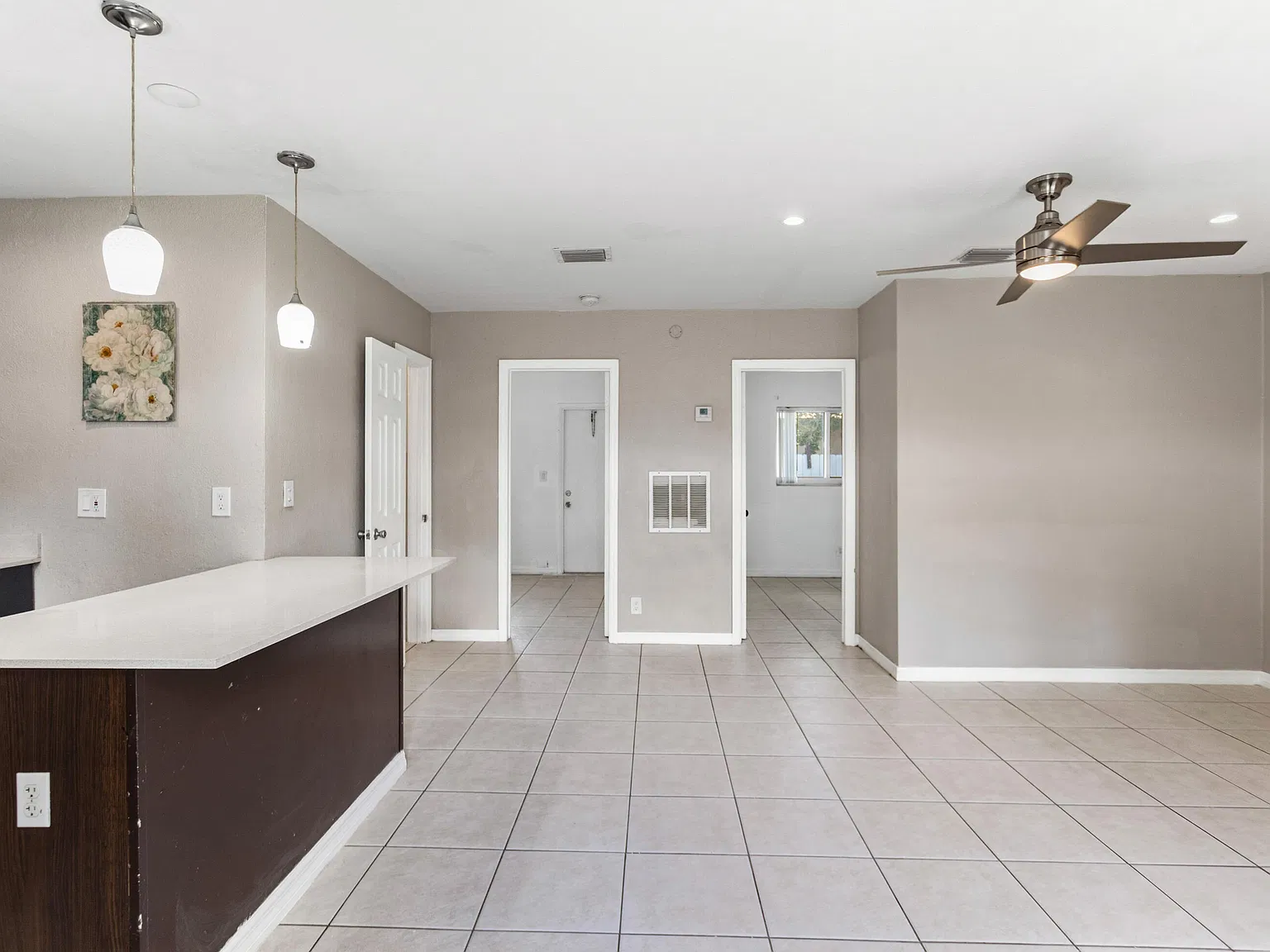 2 bed, 1.0 bath, 906 sqft, $1,750 — Photo 3