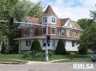 1100 6th Ave, De Witt, IA 52742