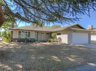 2444 E Austin Way, Fresno, CA 93726