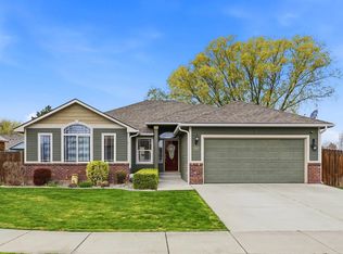 302 S Penn St, Kennewick, WA 99336