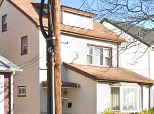 24345 Mayda Rd, Rosedale, NY 11422