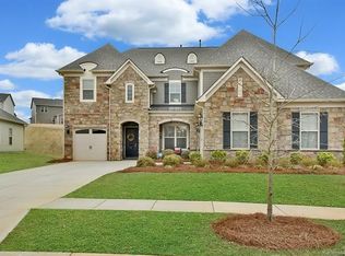 11127 Egrets Point Dr, Charlotte, NC 28278