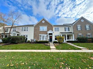 1844 Powers Rd, Woodstock, IL 60098