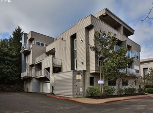 614 SW Nevada St APT H, Portland, OR 97219