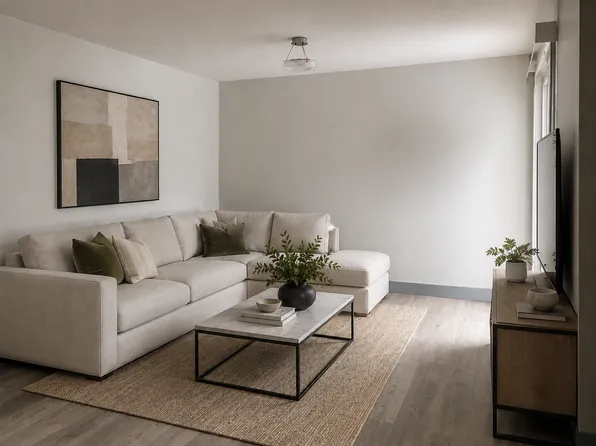 10292 NW 9th Street Cir, Miami, FL