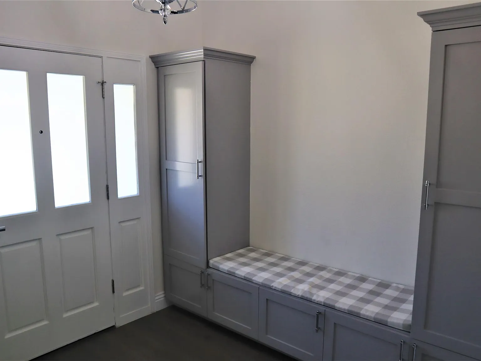 4 bed, 3163 sqft, $8,500 — Photo 3
