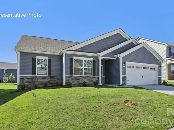 119 Pecan Grove Ln, Statesville, NC 28677