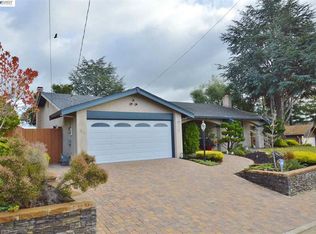 5707 Shadow Ridge Dr, Castro Valley, CA 94552