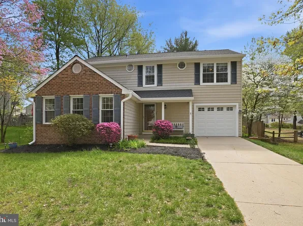 289 College Manor Dr, Arnold, MD 21012