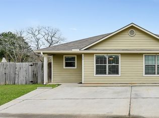 170 S Bend Ct #A, Willis, TX 77378