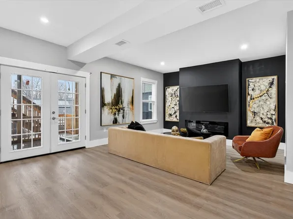 19 Standard St #2, Mattapan, MA 02126