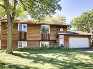 9671 97th Pl N, Maple Grove, MN 55369