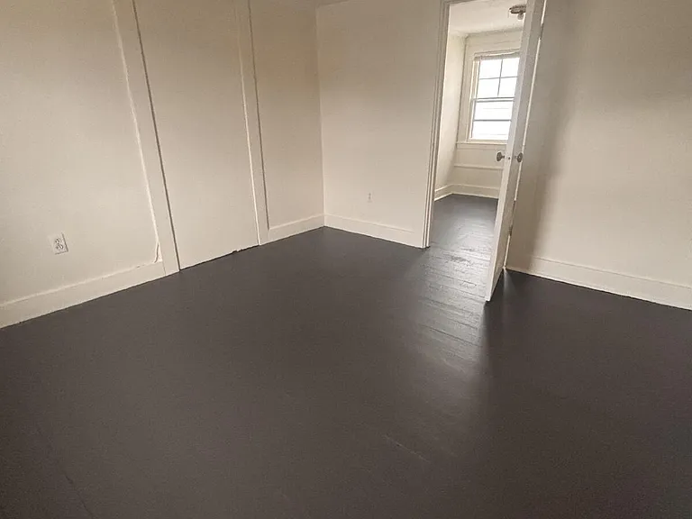 9 1/2 Dunlap St #2 — Photo 11