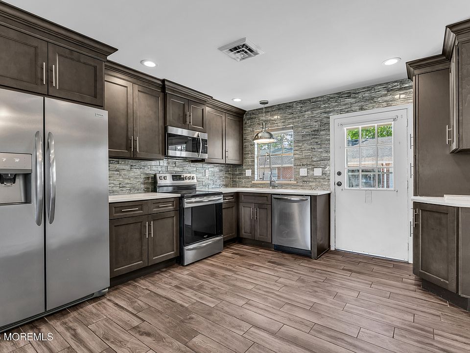 1st image of 1045 Fife Court #C