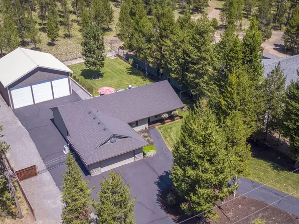 17476 Rail Dr, Bend, OR 97707