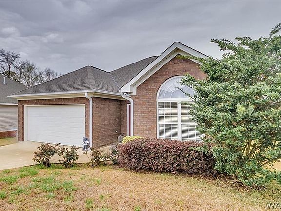 3rd image of 9065 Cotton Fields Cir